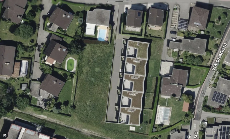 Bauplatz mit genehmigtem Projekt in Gravesano