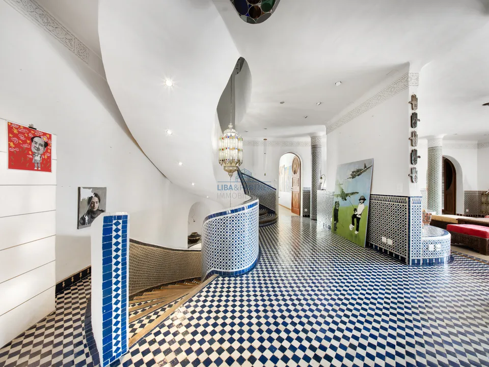 Einzigartige Villa mit exklusivem Wohnambiente & viel Raum zum Leben