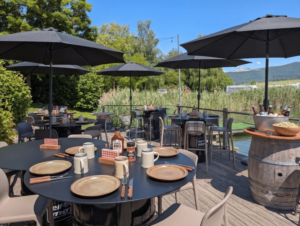 Restaurant Bar Catering -- Guinguette setting by the lake -- 350 m² -- Greater Annecy (74)