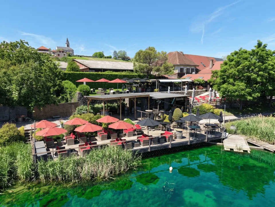 Restaurant Bar Catering -- Guinguette setting by the lake -- 350 m² -- Greater Annecy (74)