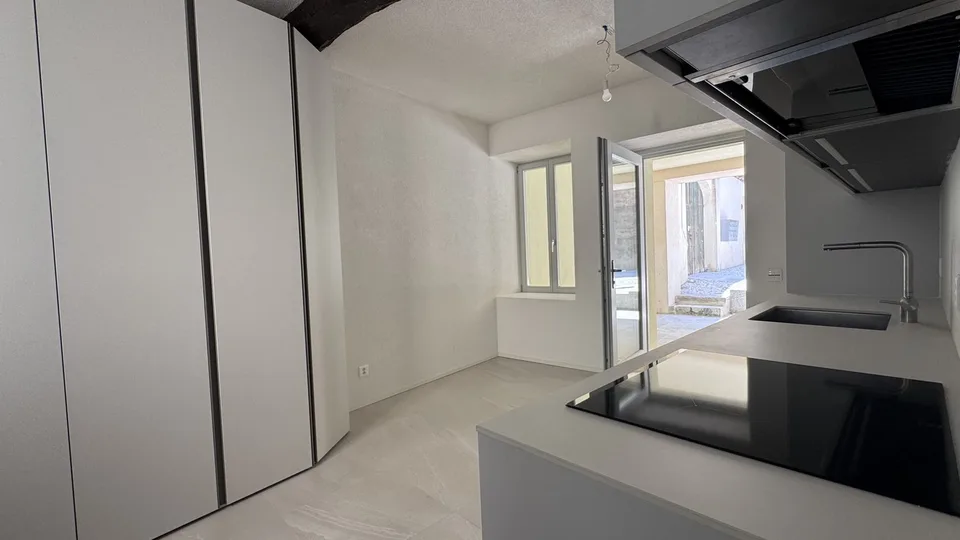 Appartement élégant de 2,5 pièces au centre de Mendrisio