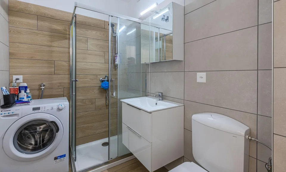 AFFARE - APPARTEMENT 3.5 PIÈCES ACCUEILLANT ET ESPACÉUX RÉNOVÉ À FIGINO