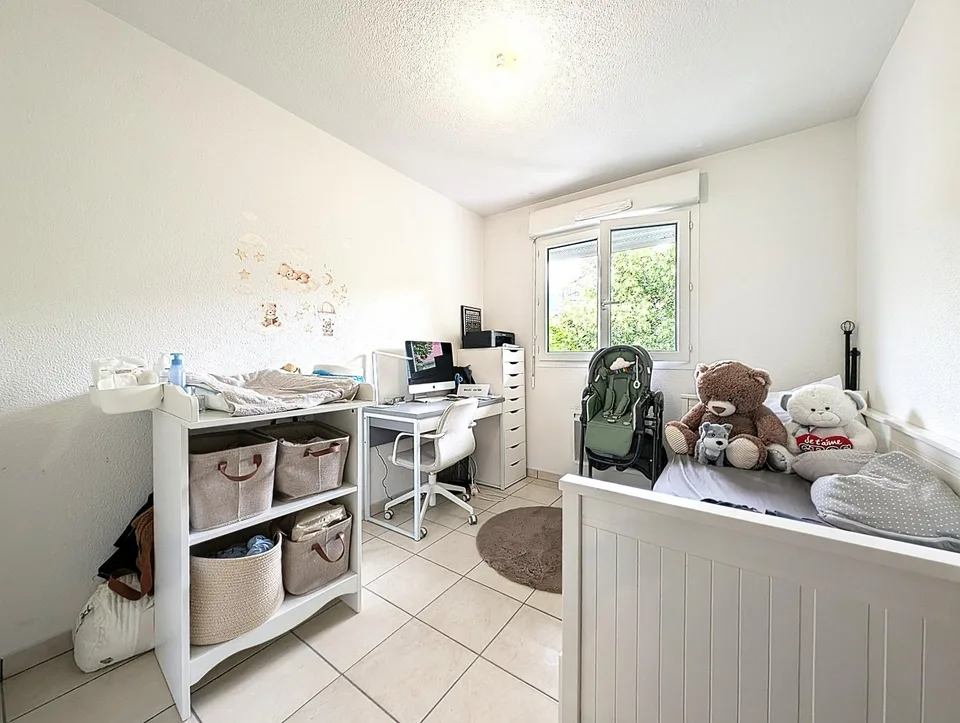 Appartement T3 à vendre loué (bail nu) - Gex