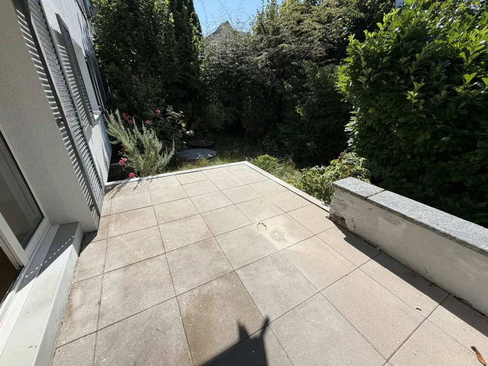 Neu sanierte 4-Zimmer Gartenwohnung, Zollikerberg