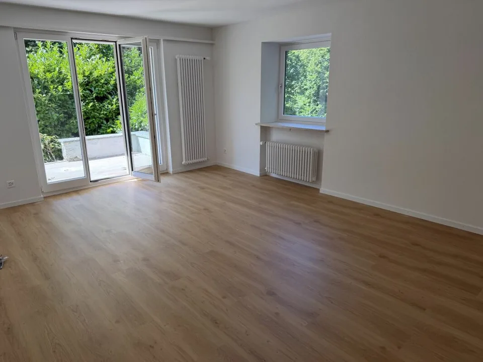 Neu sanierte 4-Zimmer Gartenwohnung, Zollikerberg