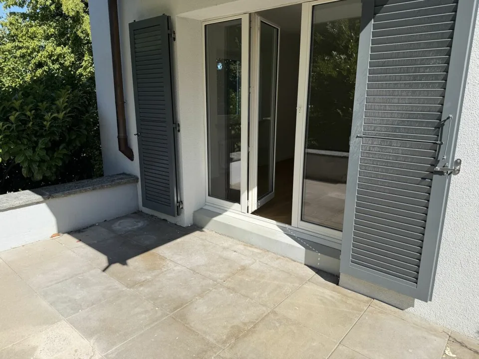 Neu sanierte 4-Zimmer Gartenwohnung, Zollikerberg