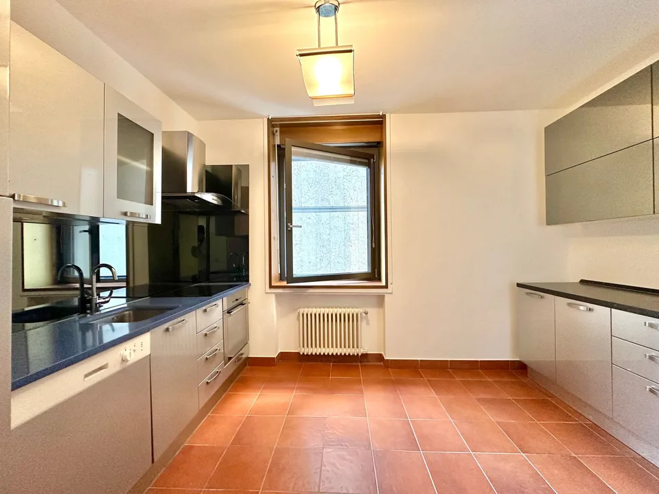 Elegantes Apartment mit 4.5 Zimmern im Herzen von Lugano-Cassarate