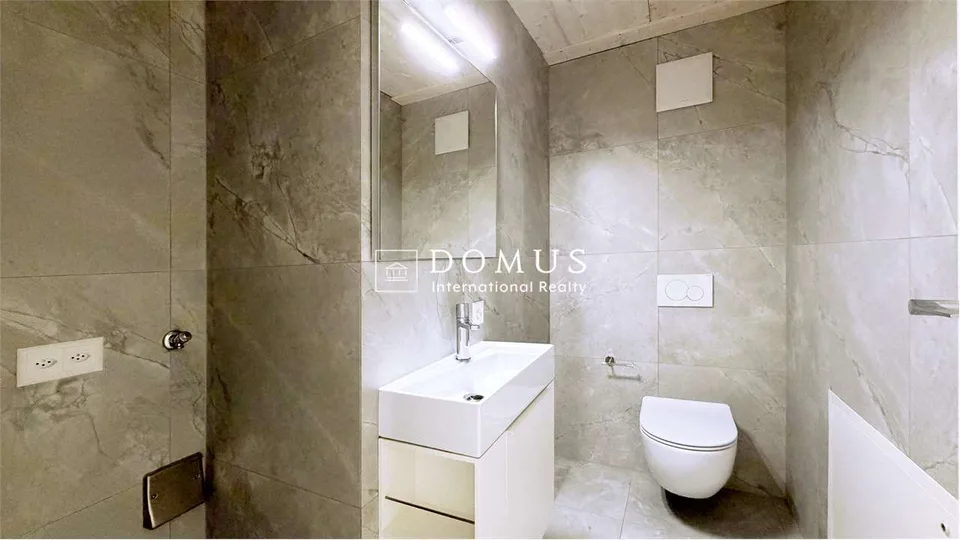 Elegantes 2.5-Zimmer-Wohnung mit Galerie in Montagnola