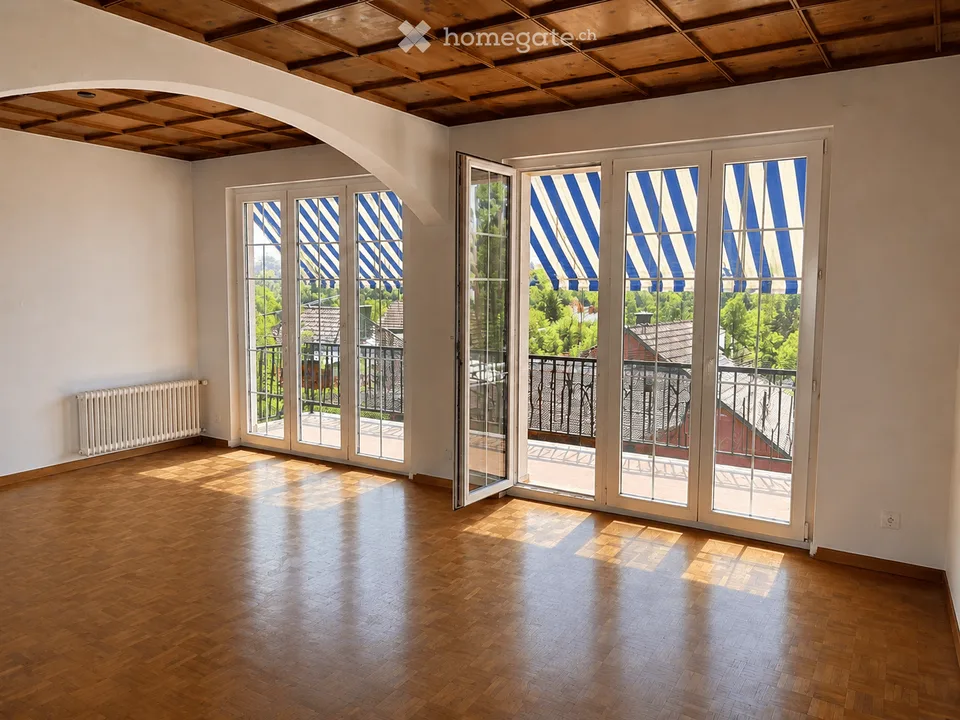 Charmante 3.5-Zimmer-Altbauwohnung mit Balkon in Uster (befristet bis 31.12.2027)