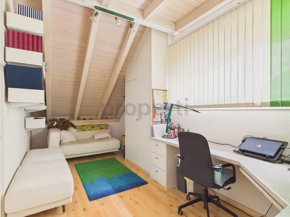 Spacieuse maison unifamiliale 7.5 pièces avec balcon