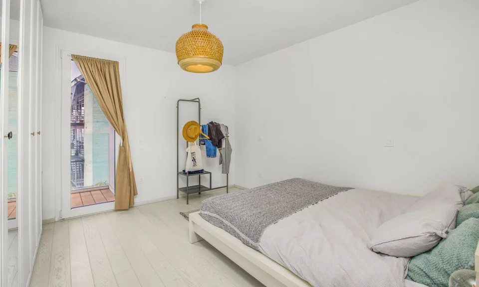 STUNNING AND MODERN 2.5-ROOM APARTMENT WITH OPEN VIEW IN MASSAGNO