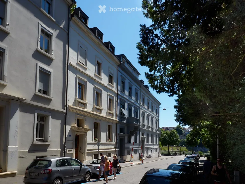 * 3,5 Zimmer-Wohnung in Rheinnähe *