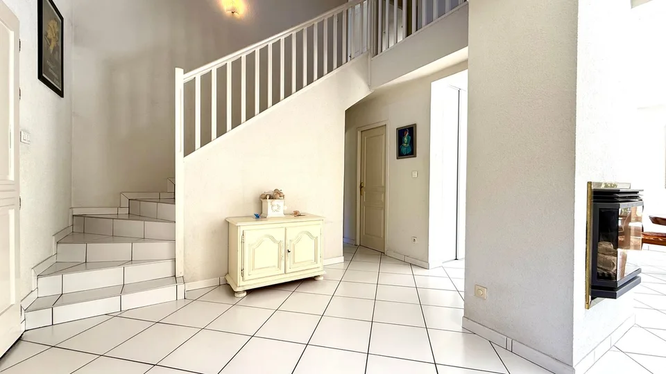 Casa familiare in zona tranquilla a Prévessin