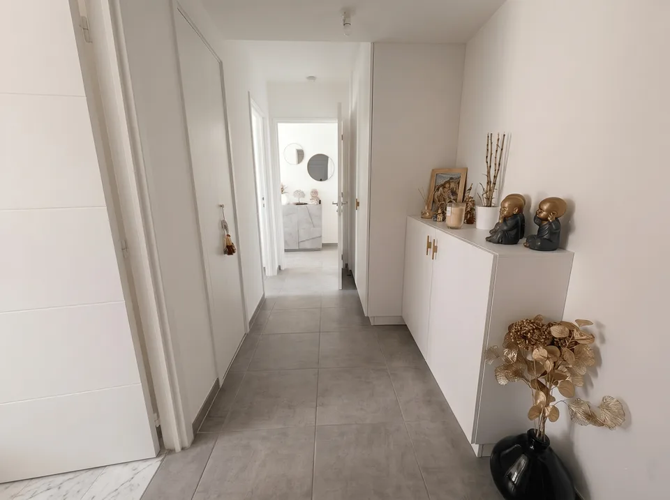 Cessy (01) : T3 del 2024, 71 m² con Terrazza & Garage