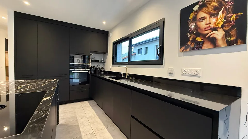 Casa familiare recente di 137,5 m², 4 camere da letto