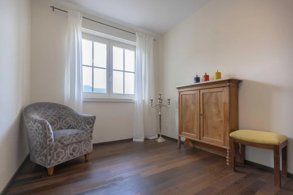 Beautiful 5.5-room villa with lake view in Collina d'Oro
