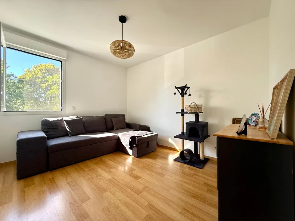 Bel appartement T4 de 82 m² avec balcon, garage et cave   La Roche-sur-Foron