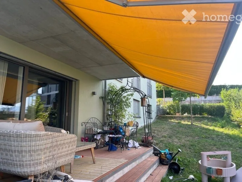 Sehr schöne 4-Zimmer-Gartenwohnung in Zürich-Höngg