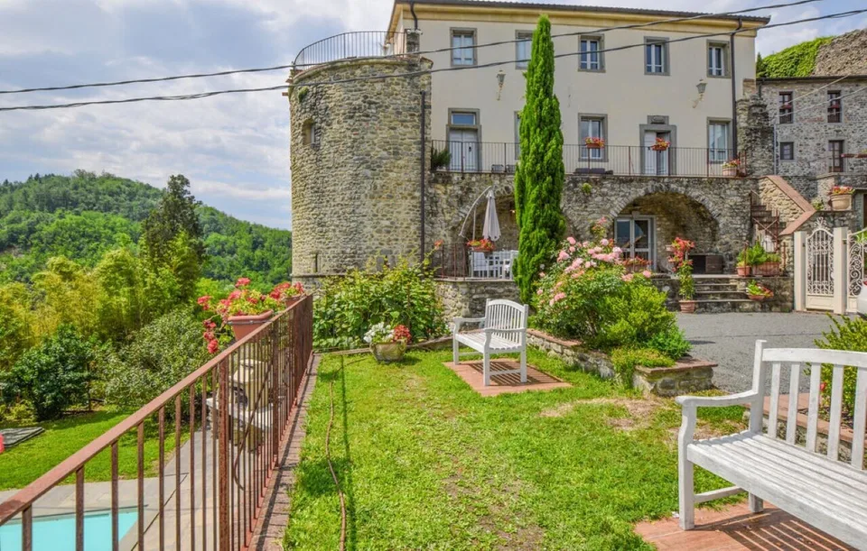 STRUTTURA RICETTIVA B&B IN IMMOBILE DI CHARME IN TOSCANA