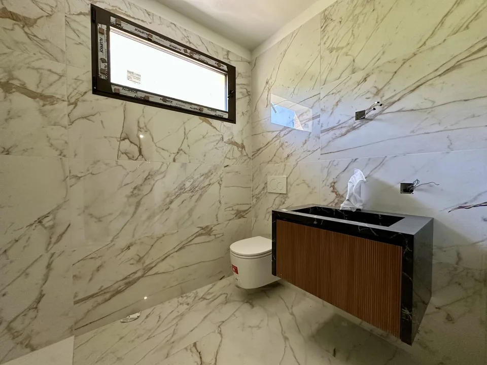 NEW 2.5-ROOM APARTMENT WITH LARGE TERRACE IN LUMINO
