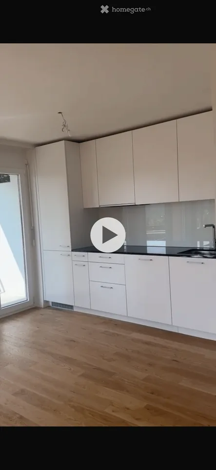 Charmant appartement 2.5 pièces au rez-de-chaussée à Zürich-Höngg
