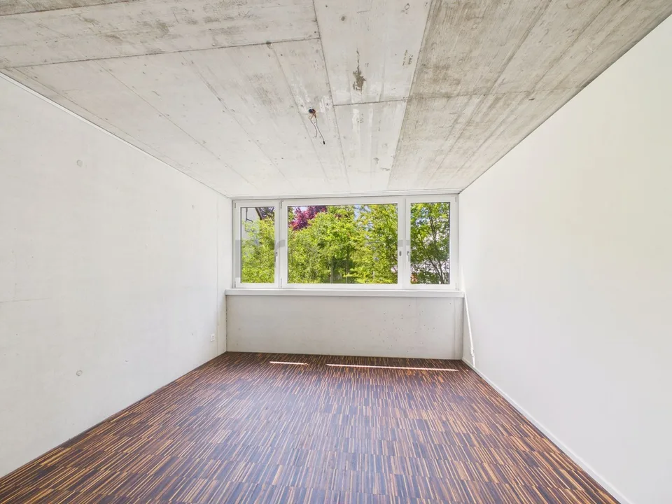 Appartamento moderno 3.5 locali con ascensore e parcheggio, Therwil