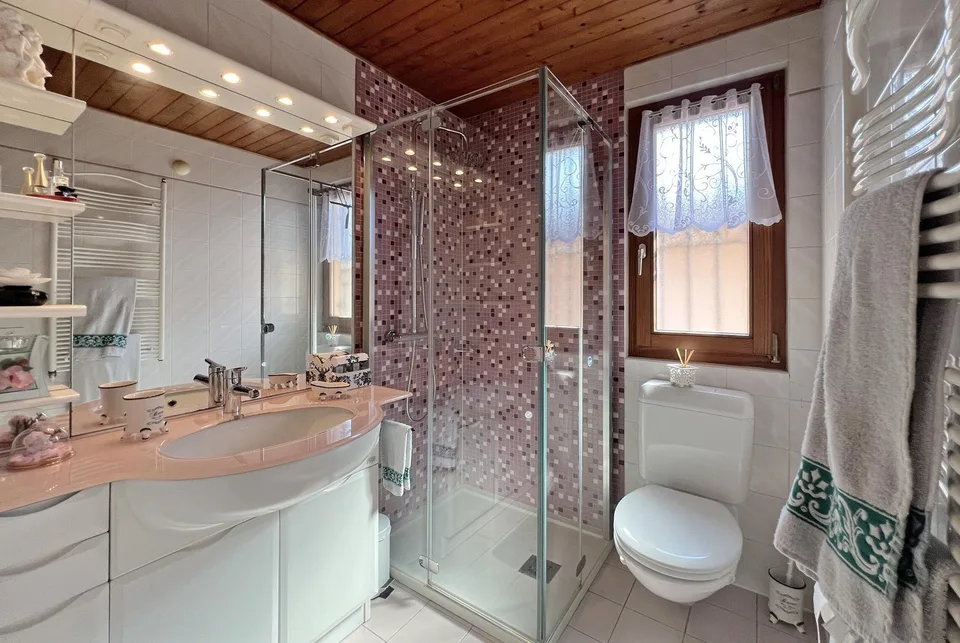 OCCASION-MAISON 4.5 PIÈCES AVEC JARDIN ET GROTTA À NOVAZZANO