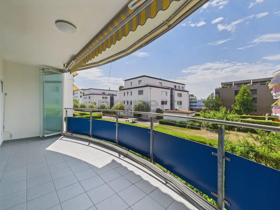 Appartement attrayant de 3,5 pièces dans un emplacement central à Baar
