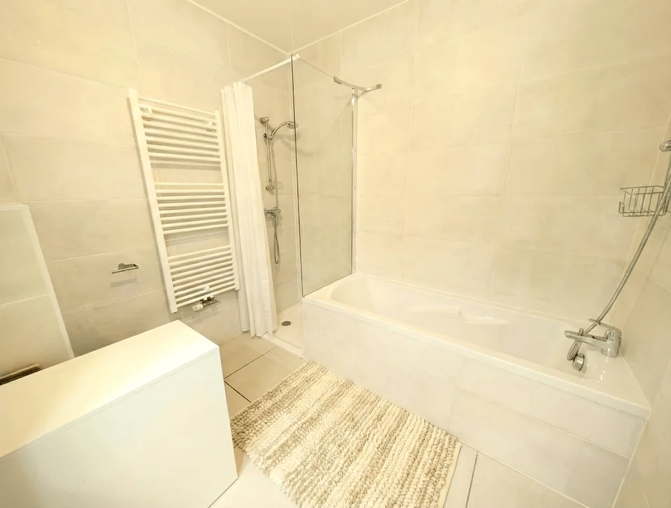 NOUVEAUTÉ   T3 + bureau avec jardin privatif   Divonne-les-Bains