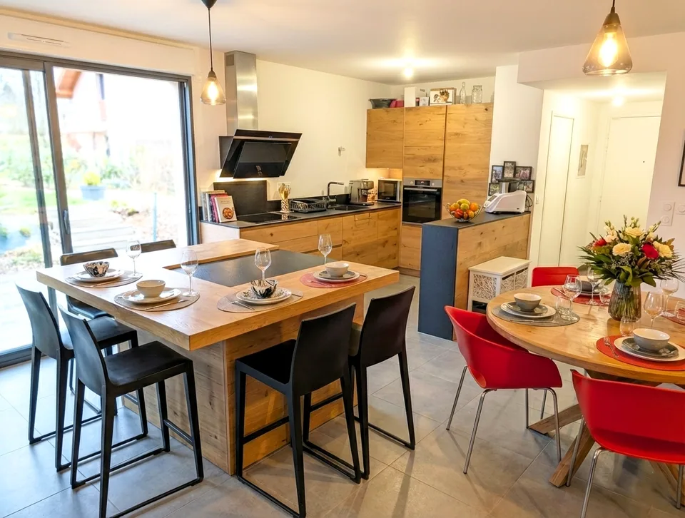 NOUVEAUTÉ   T3 + bureau avec jardin privatif   Divonne-les-Bains
