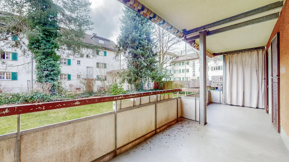 3-Bedroom Apartment, Ground Floor Left