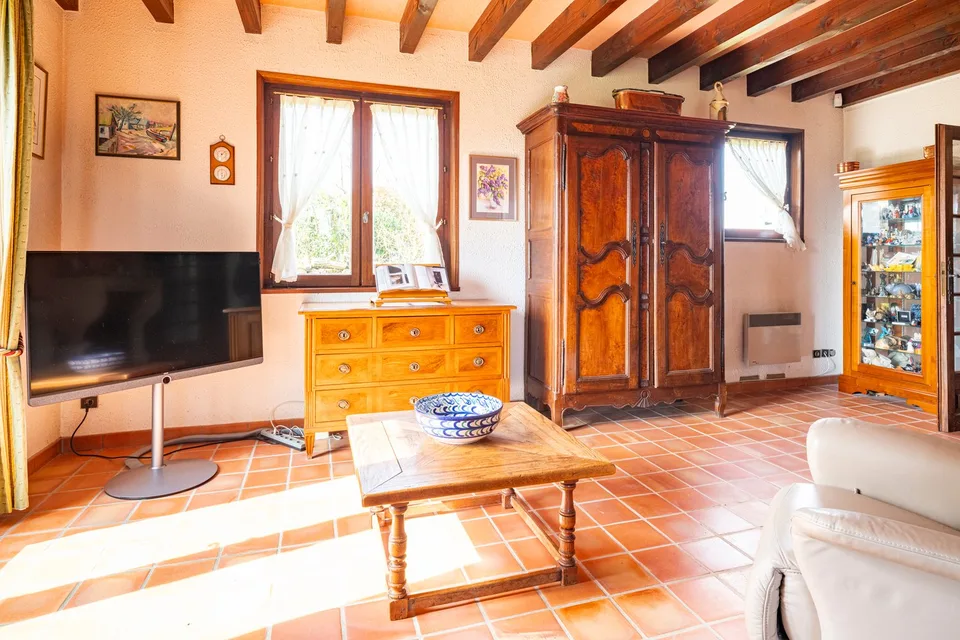 NOUVEAUTÉ   EXCLUSIVITÉ   GRANDE MAISON AUX PORTES DE BOURG EN BRESSE