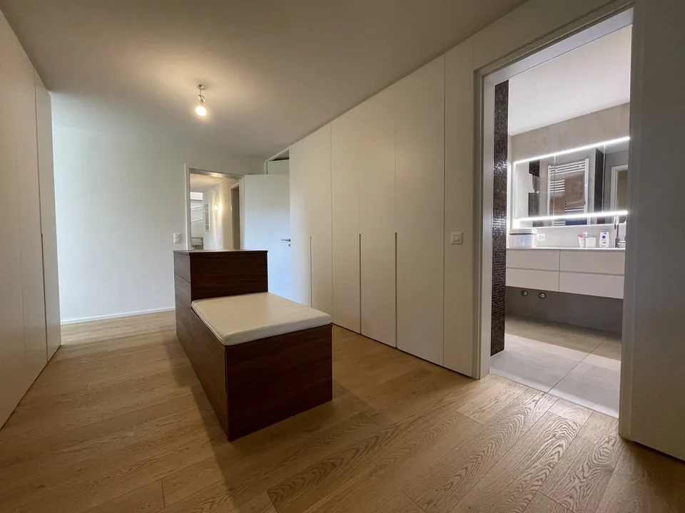 SPETTACOLARE DUPLEX 5.5 CON  MAGNIFICA VISTA LAGO