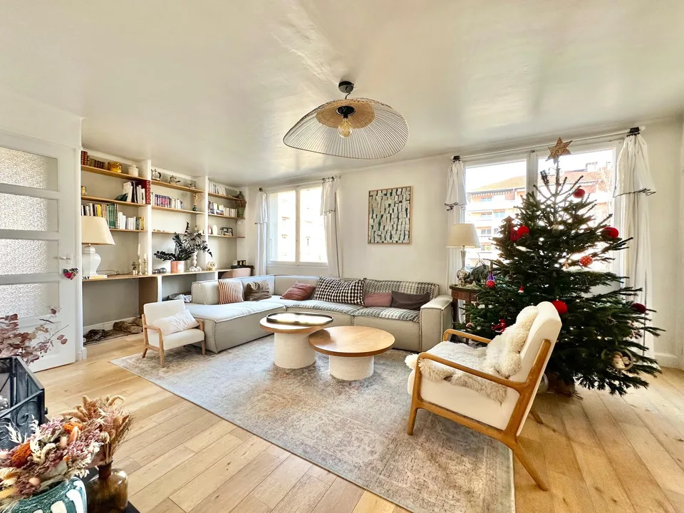Triangle d'Or   Grand appartement 133 m²