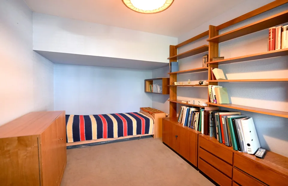 Sunny 4.5 room row house with 2 gardens & EHP
