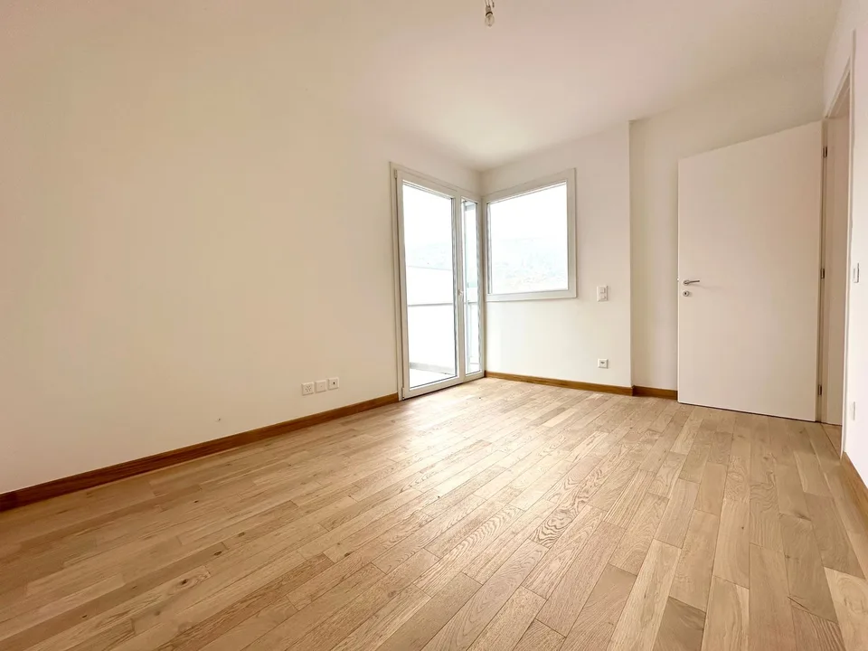 Traumvilla in Lugano mit 6,5 Zimmern und atemberaubendem Blick