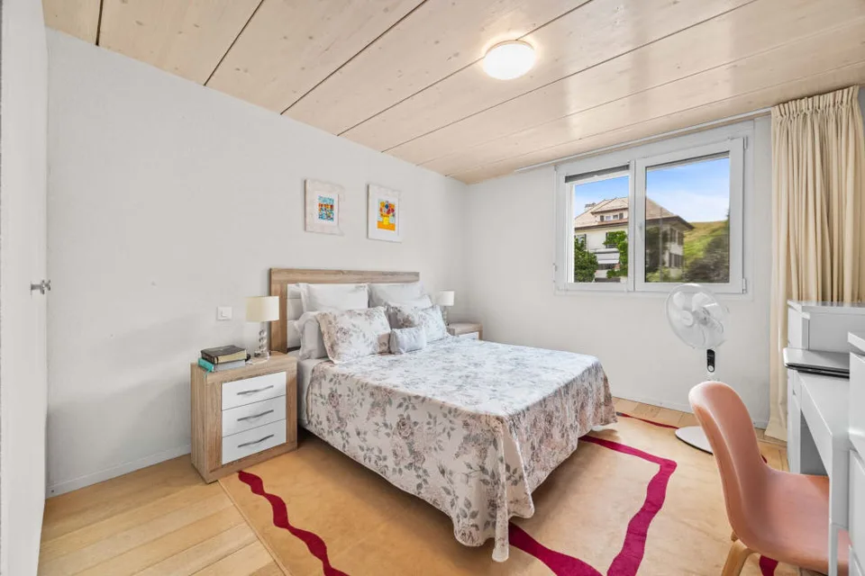 Charmantes 3.5-Zimmer-Wohnung mit Balkon und freier Sicht