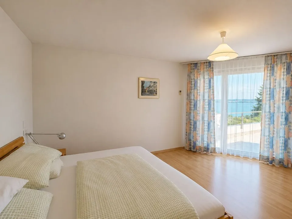 Villa Terrasse de 5,5 pièces avec vue époustouflante sur le lac et les Alpes