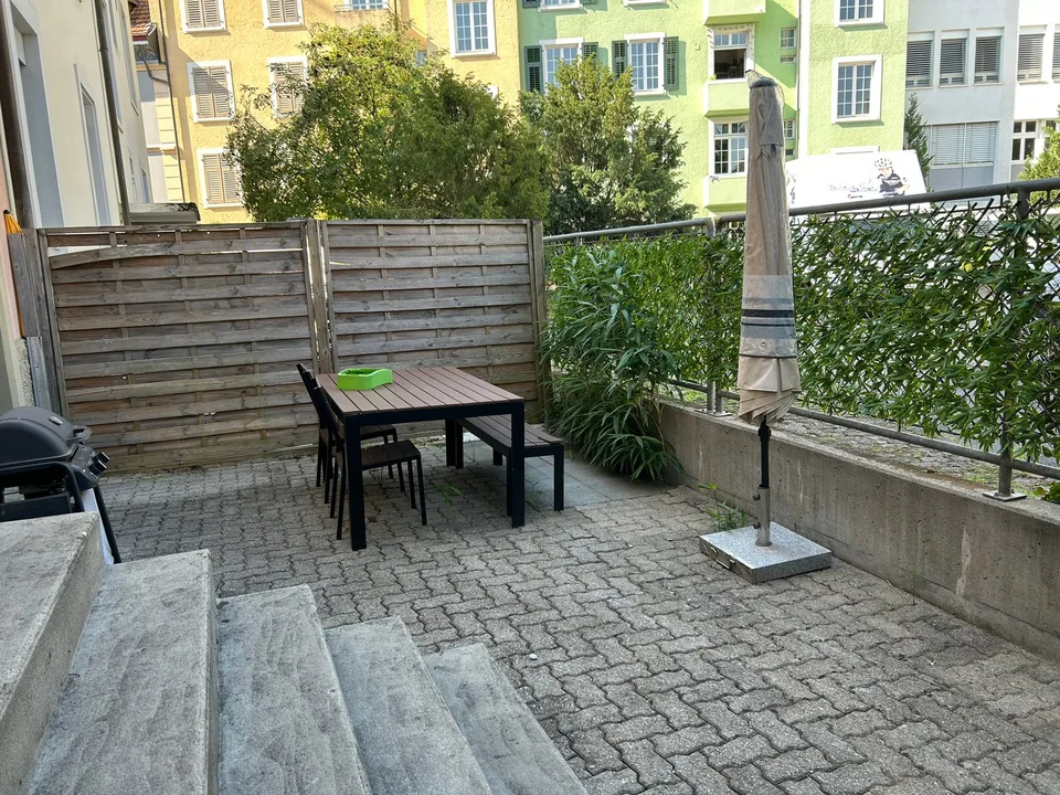 Charmante 2-Zimmer-Wohnung im Altbau an zentraler Lage in Solothurn