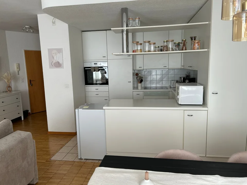 Charmante 2-Zimmer-Wohnung im Altbau an zentraler Lage in Solothurn