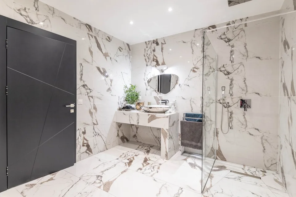 Proprietà di architetto di eccezione con vista sul Lago di Ginevra a Thonon-les-Bains