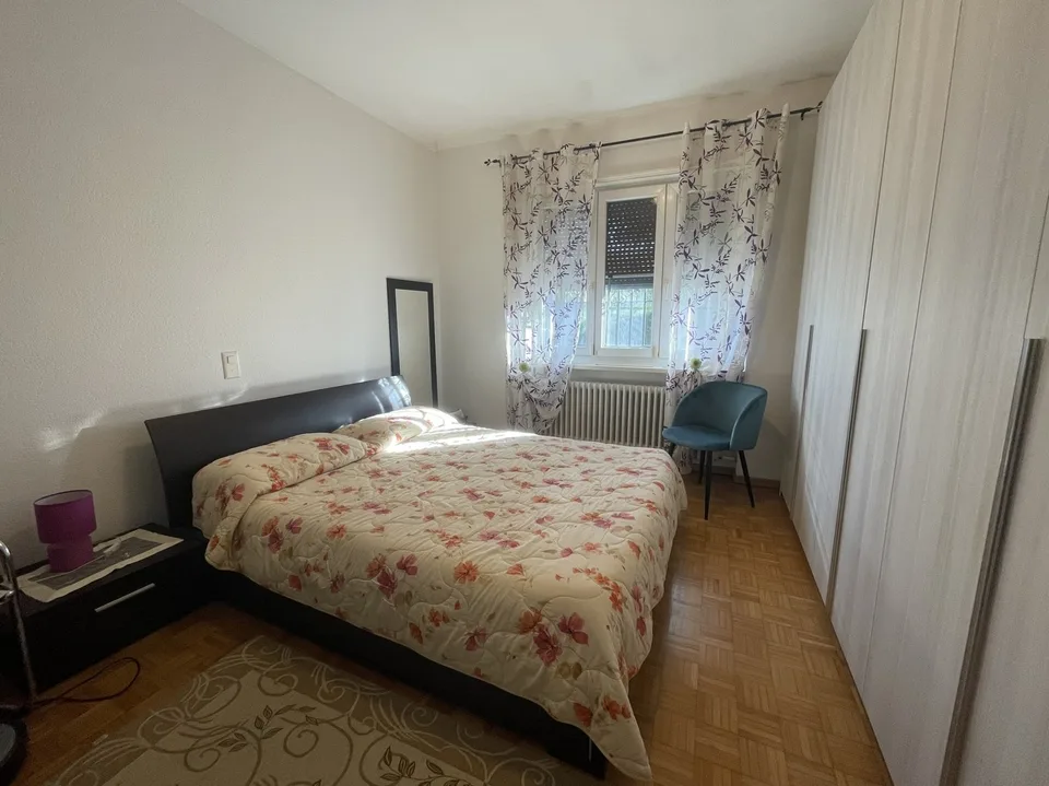 BELLA CASA UNIFAMILIARE 4.5 CON AMPIO GIARDINO