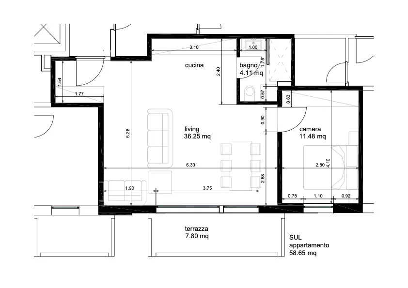 Practical and spacious 2.5-room apartment with balcony and parking space in Lugano