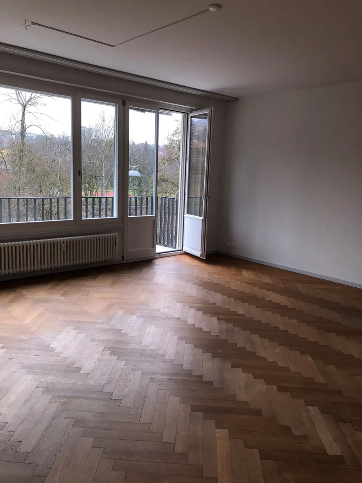 Stilvolle 3.0-Zimmer-Altbauwohnung (97m2) im Kirchenfeldquartier (BE) – Direkt an der Aare