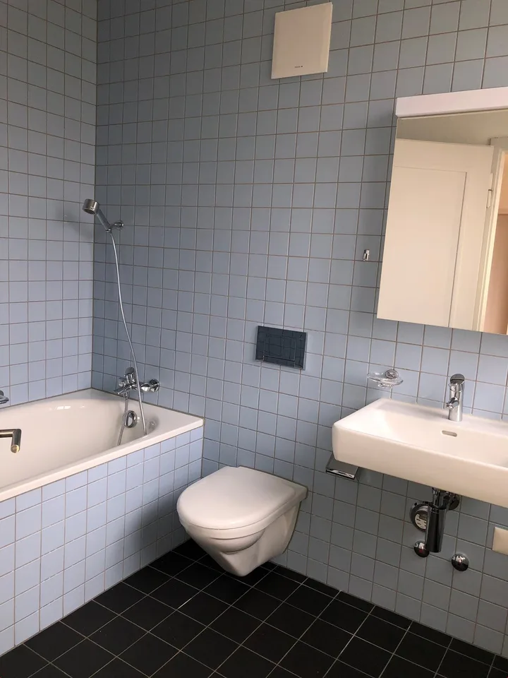 Stilvolle 3.0-Zimmer-Altbauwohnung (97m2) im Kirchenfeldquartier (BE) – Direkt an der Aare