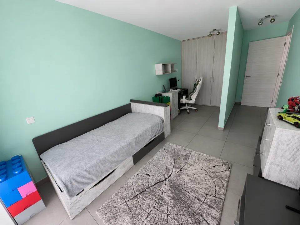 Attraktive 4,5-Zimmer-Gartenwohnung in Manno - grosszügiger Wohnkomfort mit privatem Garten