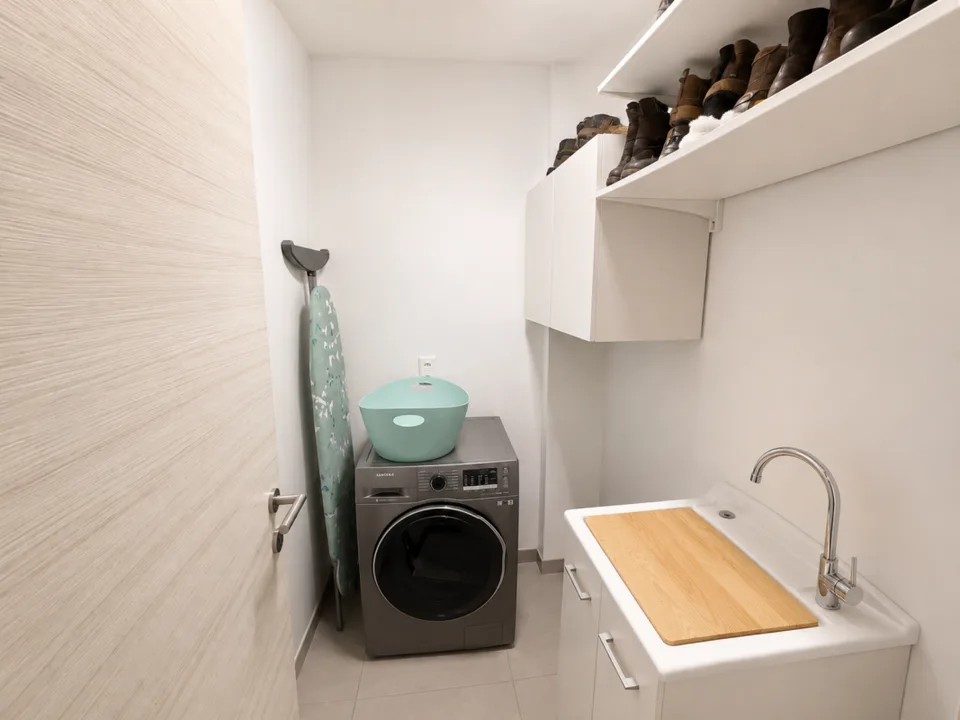 Attraktive 4,5-Zimmer-Gartenwohnung in Manno - grosszügiger Wohnkomfort mit privatem Garten