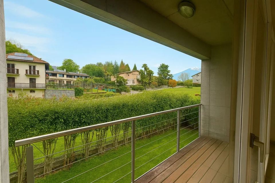 Maison indépendante à Brione sopra Minusio avec piscine