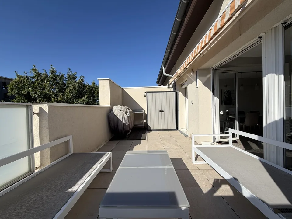 Duplex 93m2 con vista libera, 2 terrazze e doppio garage