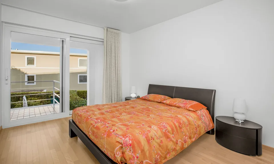 Geräumiges 5.5-Zimmer-Haus mit Garten und Pool in Montagnola